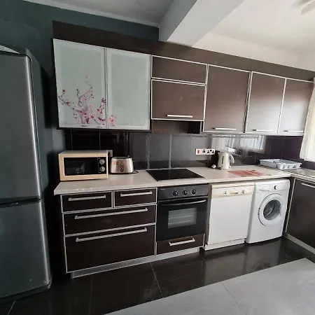 Appartamento 2bd Sea View Flat *