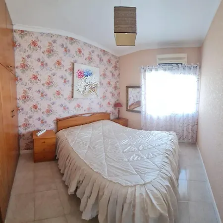 Appartamento 2bd Sea View Flat